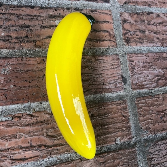 Glass Banana Yellow with Green Stem 7 1/2”L - Picture 3 of 3